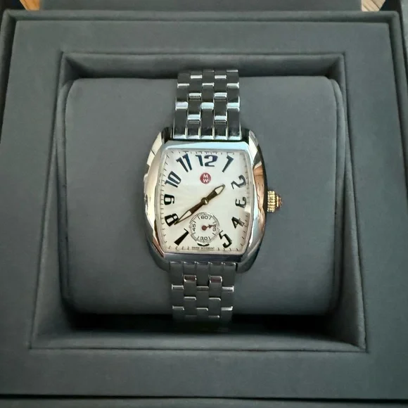 L@@K!! Michele Urban Mini Unisex Watch - Picture 1 of 7